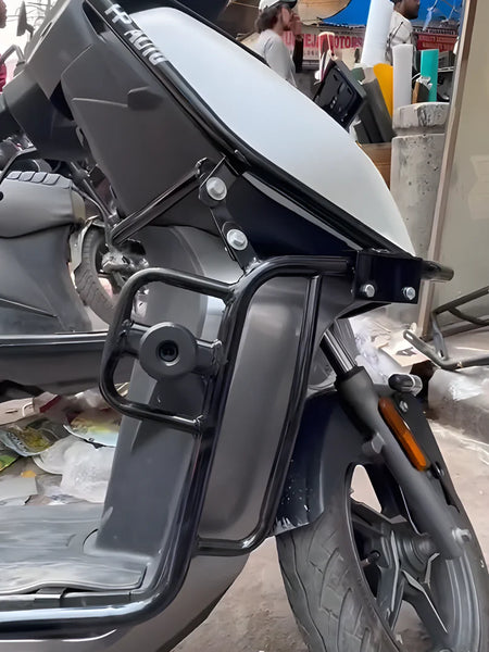 Black motta pipe crash guard with sliders for vida V1/V1 Pro/V1 plus/V2/V2 Pro/V2 plus