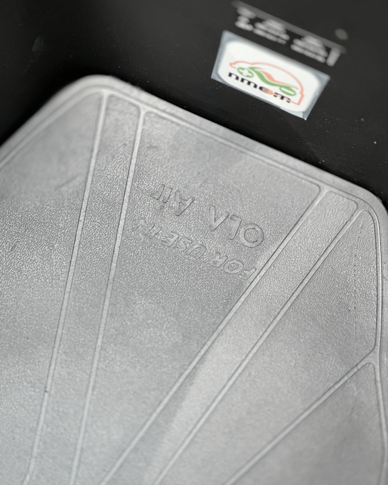 Ola PVC Rubber Seat Diggi Box Mat